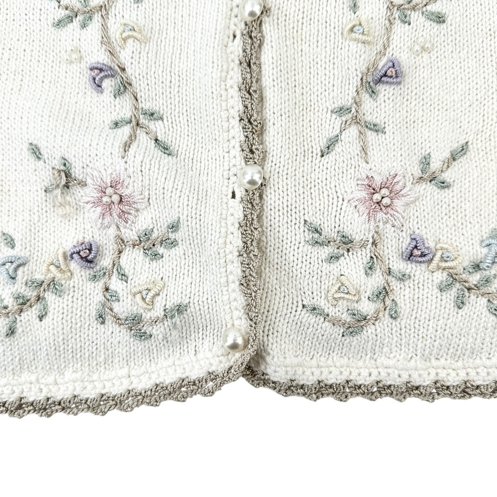 Vintage Yarnworks White Pink Embroidered Pearl Button Cotton Knit Cardigan sz M - Picture 3 of 7